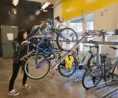 Granada Garage Upper Rack Demo